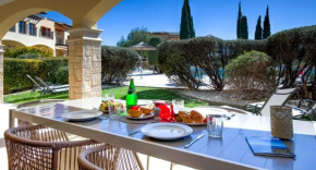 Beautiful Ground Floor Apartment BC02 - Lelantos, Theseus Village
